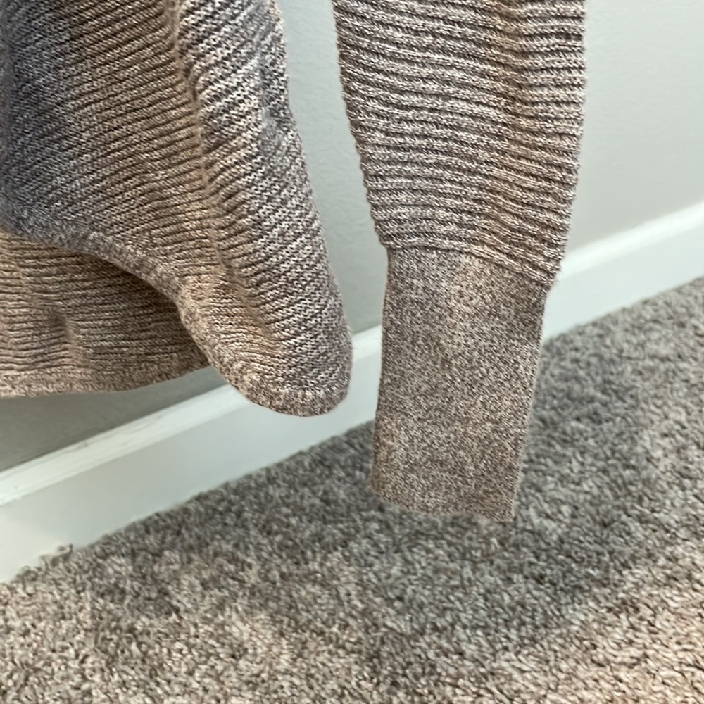 Express Cardigan - Picture 3 of 5